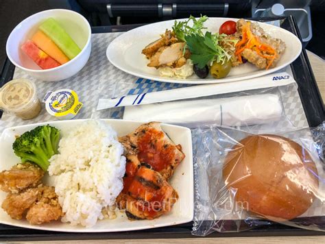 Review: ANA Premium Economy HNL – NRT Airbus .